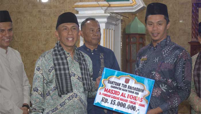 Tim IV Safari Ramadan Kabupaten Agam Kunjungi Masjid Al-Ikhlas Pandan Gadang 1 Tim IV Safari Ramadan Kabupaten Agam Kunjungi Masjid Al-Ikhlas Pandan Gadang