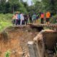 Wabup Pasbar tinjau sejumlah jembatan putus dan jalan rusak diterjang banjir dan longsor