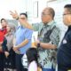 Ketua DPRD Sumatera Barat, Supardi, dalam pelatihan membuat kue di Payakumbuh