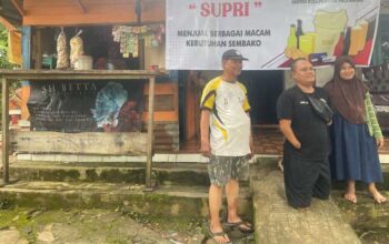 Keluarga Supri Di Jl. Keramat Abadi Kecamatan Lubuklinggau Timur Ii Kota Lubuklinggau, Sumatera Selatan