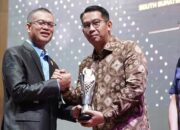 Pj Muba bersama 10 Tokoh Lainnya Dinobatkan sebagai Tokoh Otomotif Sumsel