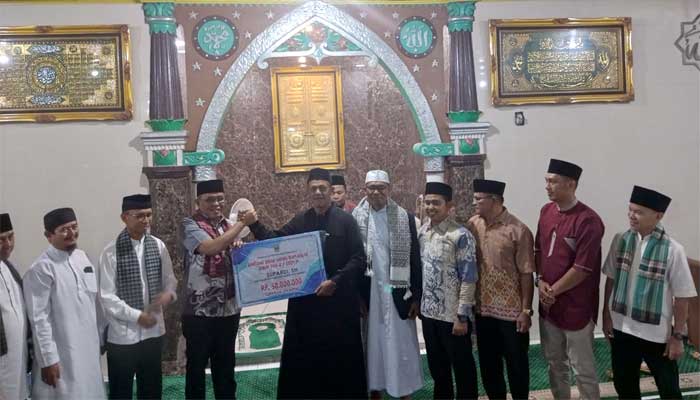 Ketua DPRD Sumbar Safari Ramadan di Masjid Makmur Nunang Daya Bangun Payakumbuh 1 Ketua DPRD Sumbar Safari Ramadhan di Masjid Makmur Nunang Daya Bangun Payakumbuh
