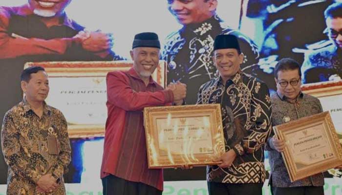 Padang Panjang Terbaik dalam Akses Sanitasi