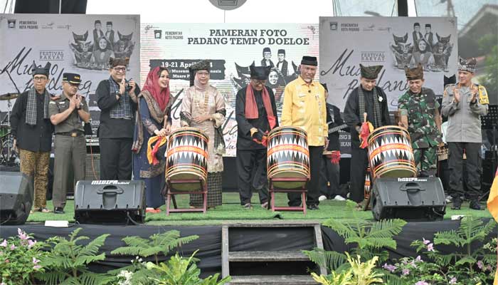 Festival Rakyat Muaro Padang Dimulai, Ada Lomba Selaju Sampan, Pentas Seni bahkan Fashion Show