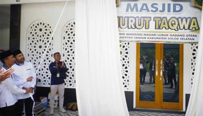 Pemkab Solok Selatan Resmikan Masjid Nurut Taqwa Nagari Lubuk Gadang Utara