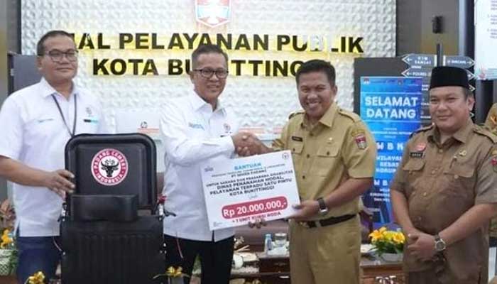 Pemko Bukittinggi Terima Bantuan CSR dari PT Semen Padang