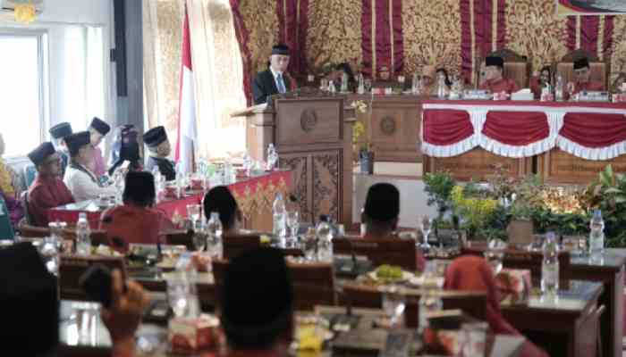 Rapat Paripurna Istimewa Peringatan Hari Jadi Kabupaten (HJK) Lima Puluh Kota ke-183 di Aula Sidang DPRD