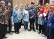 Sekretaris Dprd Sumatera Barat Salurkan Santunan Untuk Anak Yatim