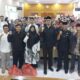 Wako Bukittinggi Serahkan Paket Lebaran kepada Guru PAI Honorer Kemenag