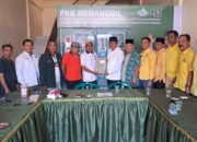 Yendri Bodra Dt Parmato Alam Kembalikan Formulir ke PKB Kota Payakumbuh