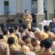 Bupati Khairunas dalam Apel Gabungan ASN di lingkup pemerintah kabupaten Solok Selatan
