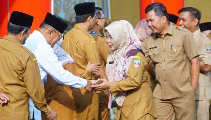 Apel Gabungan Pemkab Dharmasraya pasca libur Lebaran 1445 H