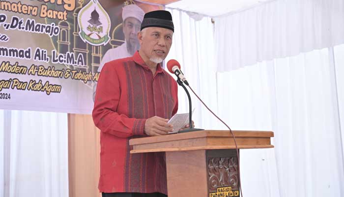 Gubernur Sumbar Mahyeldi