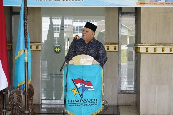 Wabup Rifa'i Lantik Pengurus Daerah HIMPAUDI Kabupaten Bengkulu Selatan Masa Bakti 2024 - 2028 1 Wabup Bengkulu Selatan, Rifa'i Tajuddin