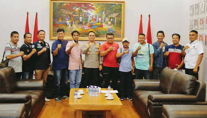 Kapolres Asahan bersama pengurus SMSI Kabupaten Asahan