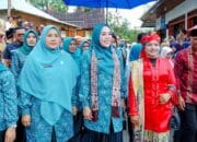 Ketua TP PKK Kabupaten Solok Dukung Lomba Kader Posyandu Berprestasi di Koto Gaek