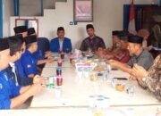 Niniak Mamak Koto Nan Gadang Antarkan Joni Hendri Mendaftar Cakada Payakumbuh