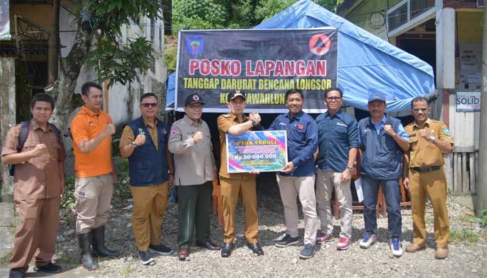 PTBA Unit Ombilin Peduli Penanganan Bencana Banjir dan Longsor di Sawahlunto 1 PTBA Unit Ombilin Peduli Penanganan Bencana Banjir dan Longsor di Sawahlunto