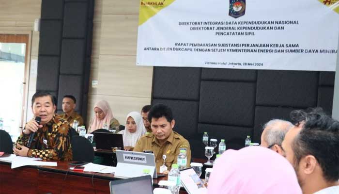 Penyaluran Subsidi Listrik Manfaatkan Data Kependudukan Kemendagri agar Tepat Sasaran
