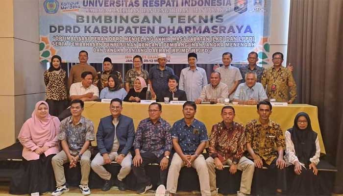 Pimpinan dan Anggota DPRD Kabupaten Dharmasraya Ikuti Bimtek di Jakarta 1 Pimpinan dan Anggota DPRD Kabupaten Dharmasraya Ikuti Bimtek di Jakarta