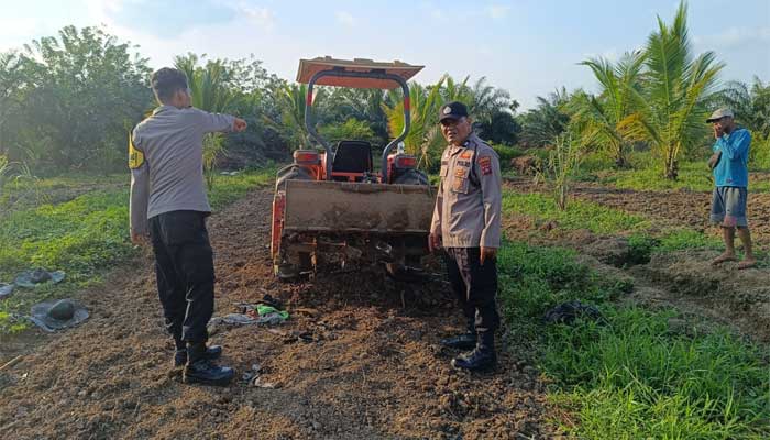 Polsek Koto Baru melakukan olah TKP