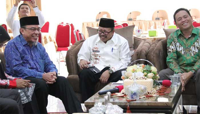 DPRD Sumbar berkunjung ke Kabupaten Agam di Mess Belakang Balok Bukittinggi