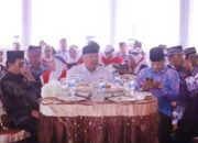 Lepas 136 Jemaah Calon Haji, Wali Kota Zul Elfian Umar Minta Doakan Kota Solok