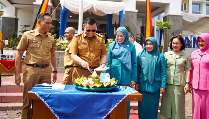 Bupati Solok Buka Jambore Kader PKK Berprestasi dan Hari Gerak PKK ke-52
