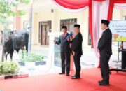 Kemendagri dan BNPP Serahkan 743 Hewan Kurban