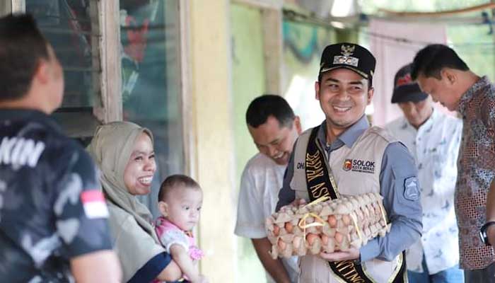 Wawako Solok, Ramadhani Kirana Putra sambangi rumah Warga