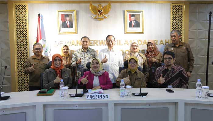 BULD DPD RI Rapat Dengar Pendapat dengan Kementerian Pariwisata dan Ekonomi Kreatif/Badan Pariwisata dan Ekonomi Kreatif dan Kementerian Perencanaan Pembangunan Nasional (PPN)/Badan Perencanaan Pembangunan Nasional