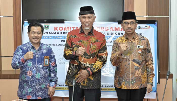 Penandatanganan komitmen dukungan atas penyelenggaraan PPDB Online Tahun Pelajaran 2024/2025