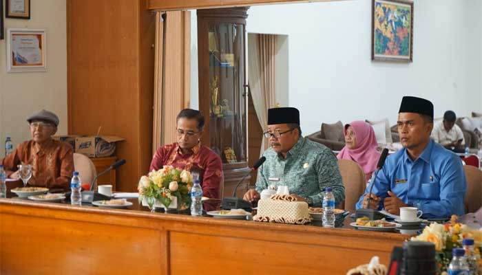 Bupati Agam Dukung Festival Danau Maninjau, Ini Jadwal dan Rangkaian Acaranya 1 Audiensi Bupati Agam, Andri Warman dengan Balai Pelestarian Kebudayaan (BPK) Wilayah III Provinsi Sumatera Barat