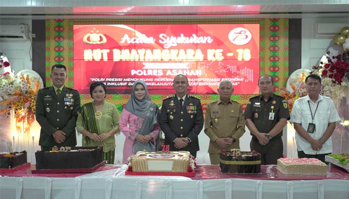Bupati Asahan Hadiri HUT Bhayangkara ke-78 di Mapolres 1 Peringatan HUT Bhayangkara ke-78 di Mapolres Asahan