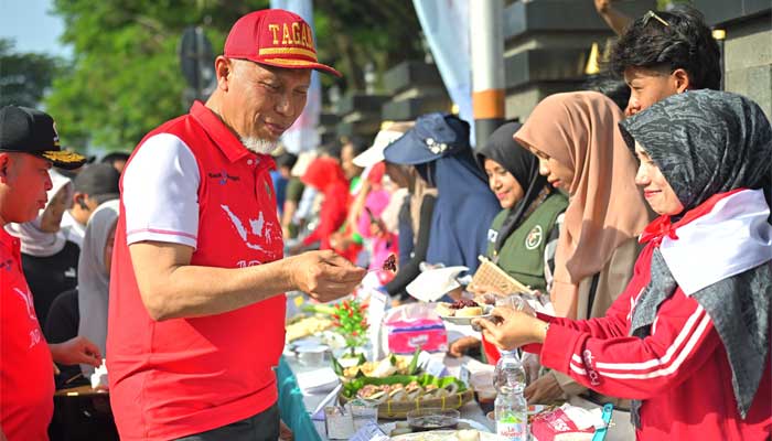 Pemprov Sumbar Promosikan Produk UMKM Lokal melalui Festival Kuliner Minangkabau