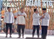 Gubernur Sumbar Raih Lencana Abdi Inovasi Desa dari Kemendes PDTT