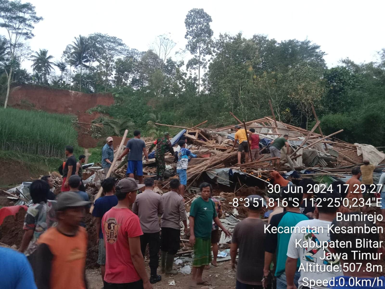 Tanah Longsor di Desa Bumirejo