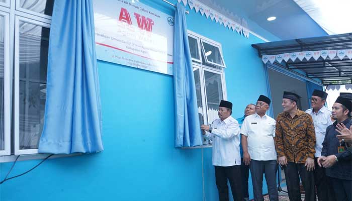 peluncuran Produk Air Minum dalam Kemasan Agam Water