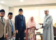 Perguruan Diniyyah Puteri Padang Panjang Terima Piagam Muadalah dari Universitas Al Azhar Kairo