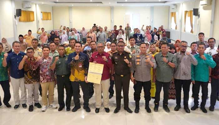 Sosialisasi Pemanfaatan Data Kependudukan dan Percepatan Registrasi dan Aktivasi Identitas Kependudukan Digital di lingkup Pemerintah Kabupaten Solok Selatan