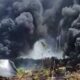 Sumur minyak mengalami kebakaran di areal rawa Sungai Dawas Parung Dusun V Desa Srigunung, Kecamatan Sungai Lilin, Kabupaten Musi Banyuasin