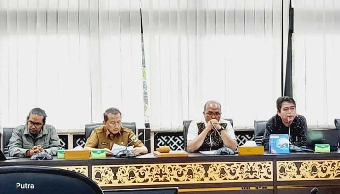 Sosialisasi Festival Maek di ruang khusus I DPRD Sumbar