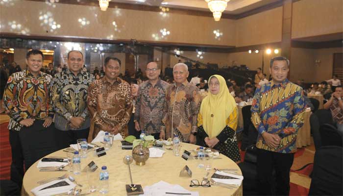 Bupati Asahan Terima Penghargaan Outstanding Cultural Diversity Preservation Initiative 2024