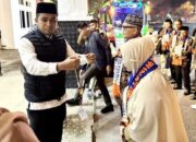 Lepas 52 Jemaah Umrah Rangkayo Mulia Haramain, Ini Pesan Wawako Solok