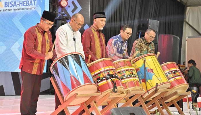 Gubernur Sumar Buka International SMK Expo di Payakumbuh
