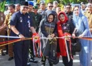 Pj Wako Padang Resmikan Jalan Marah Rusli di Kelurahan Belakang Tangsi
