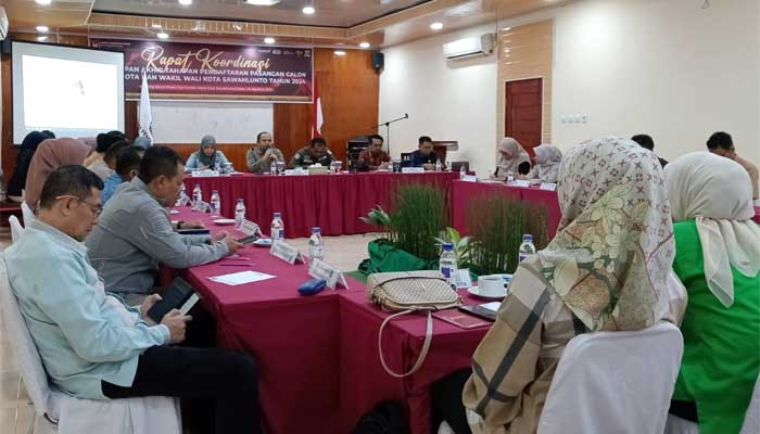 KPU Gelar Rakor Tahapan Akhir Tahapan Pendaftaran Pasangan Calon Wako dan Wawako Sawahlunto