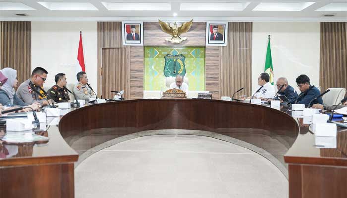 Sekda Muba, Apriyadi Mahmud pimpin rapat terkait tindaklanjut Satuan Tugas Penanggulangan Illegal Drilling dan Illegal Refinery di Provinsi Sumatera Selatan