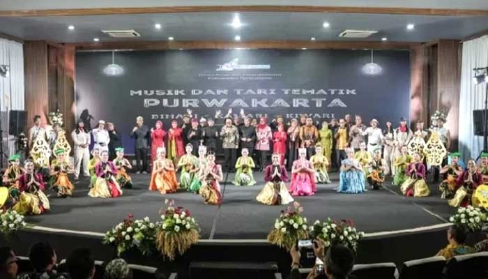 Ratusan Undangan Terkesima Penampilan Sendra Tari Kolosal Disarpusda Purwakarta 1 Penampilan Sendra Tari Kolosal Disarpusda Purwakarta