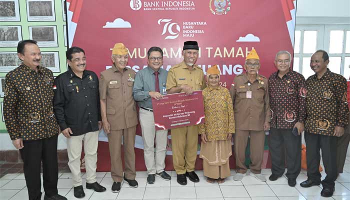 Gubernur Sumbar Ajak Tingkatkan Perhatian pada Veteran Pejuang Kemerdekaan 1 Temu Ramah Bersama Pejuang RI di Gedung Djoeang DHD 45 Sumbar di Padang